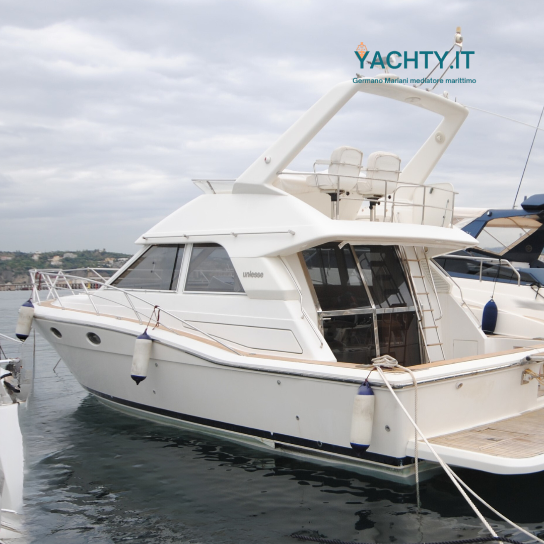 UNIESSE MARINE 42 SC fly