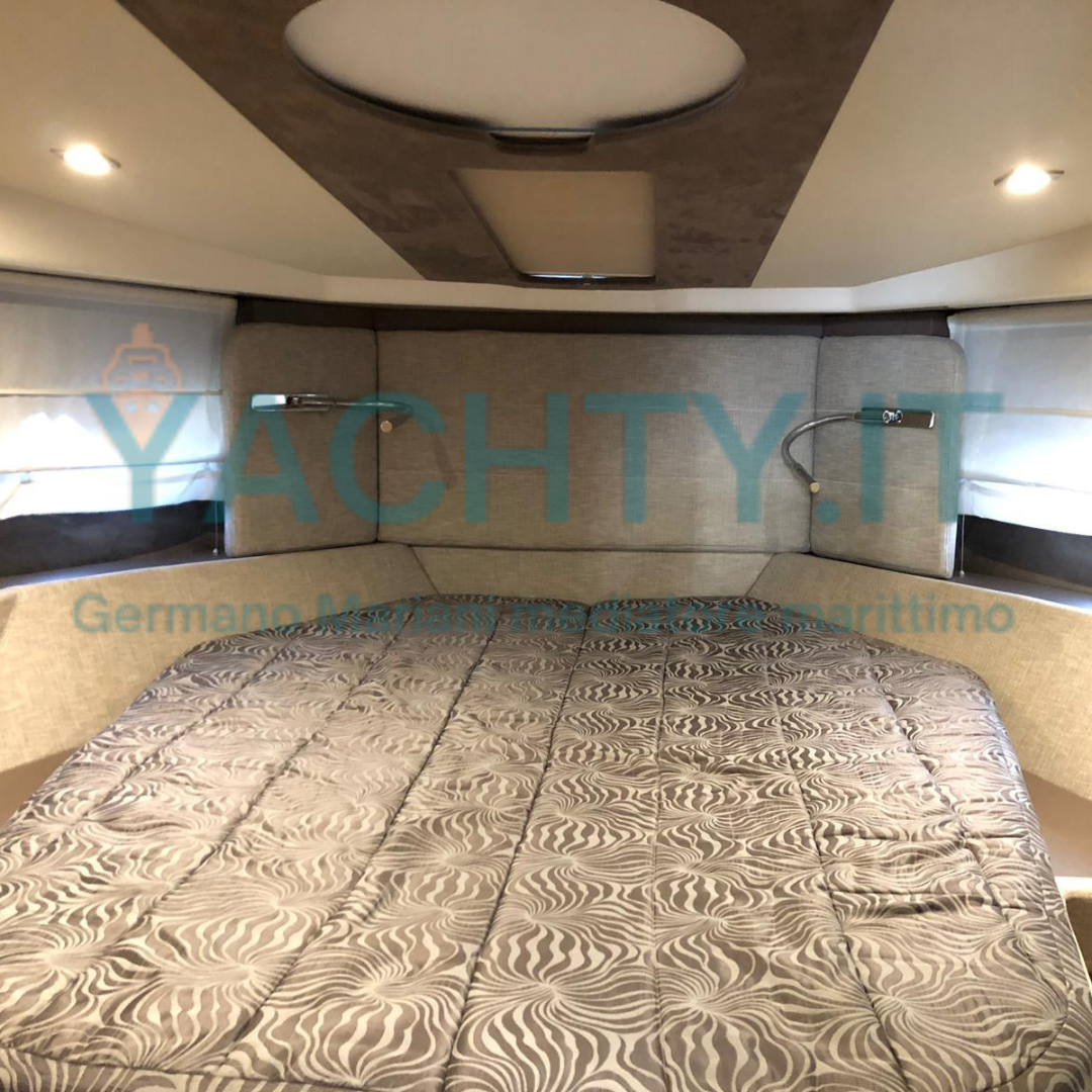 CRANCHI M 44 HT (2020) Grigio Nube