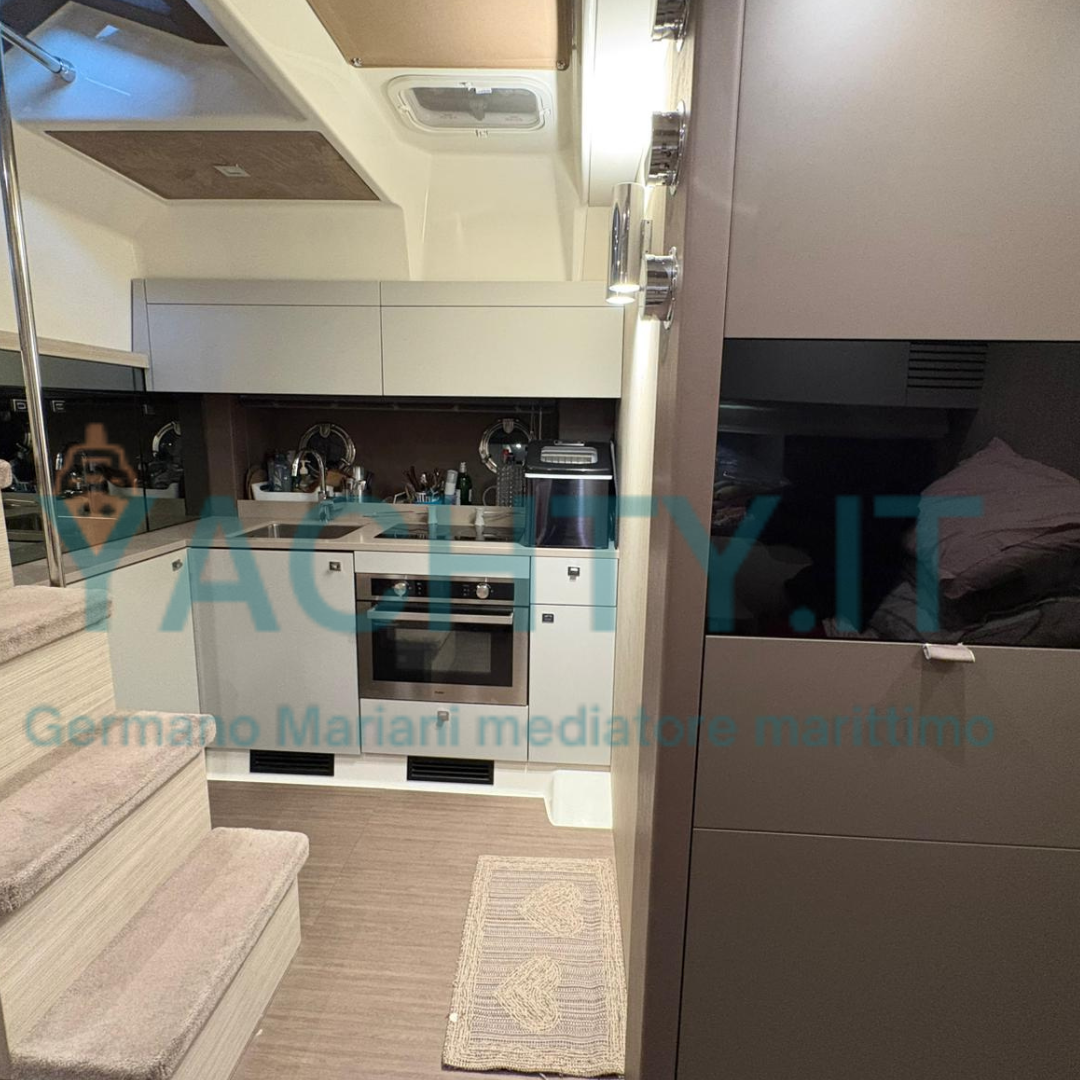 CRANCHI M 44 HT (2021)