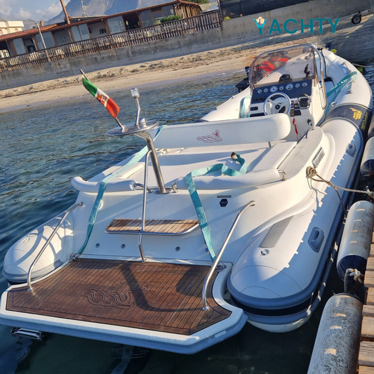 NAUTICA VESUVIANA 780 confort